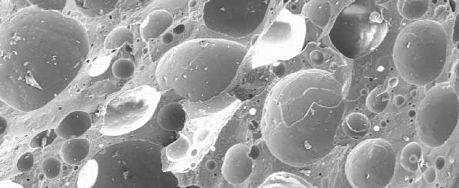 Hochfeste Blähglasgranulate aus Recyclingglas