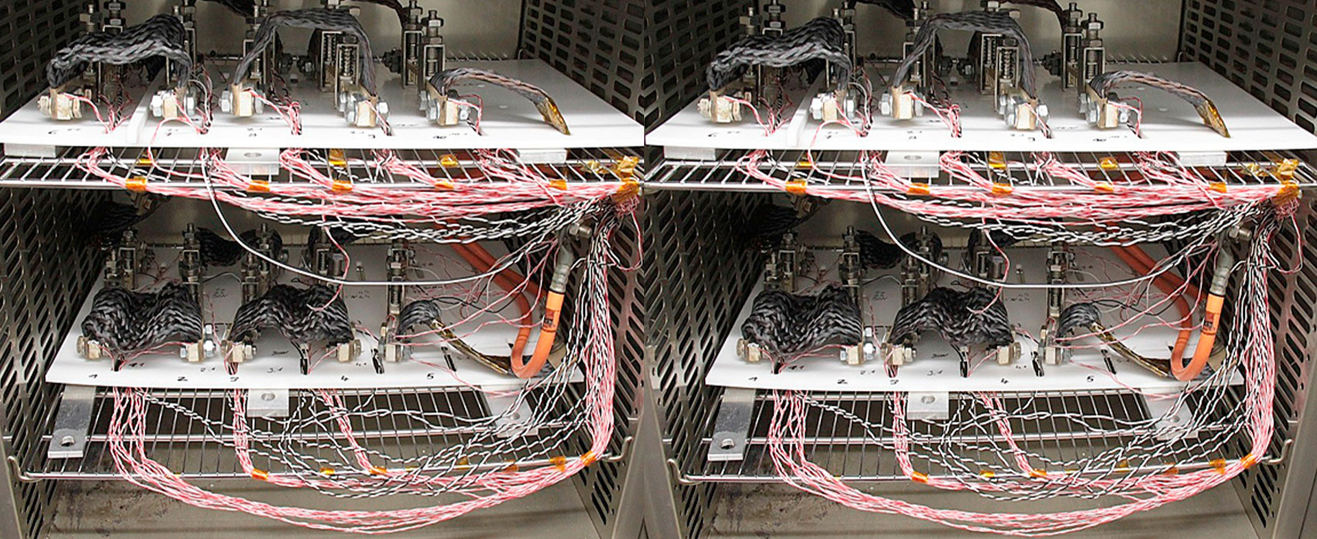 Leiter und Kontaktierung zukünftiger Elektrofahrzeug-Bordnetze